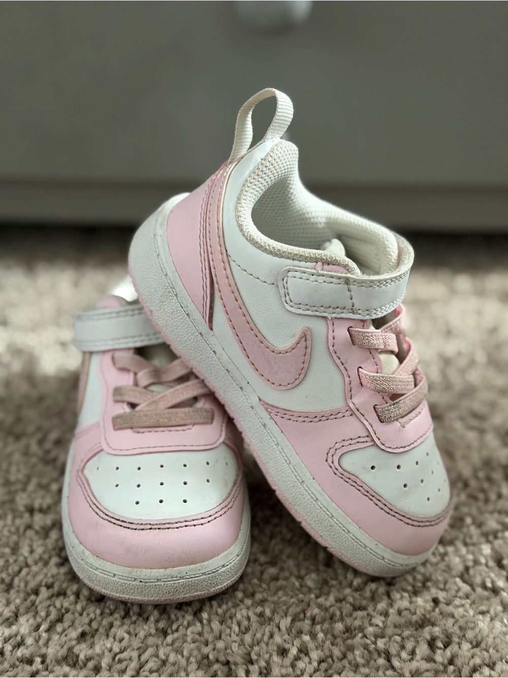 Nike Toddlers' White and Pink Low-Top Sneakers